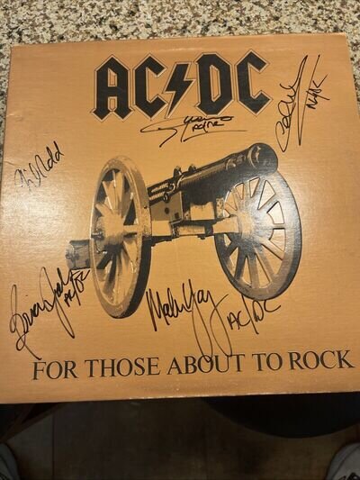 ACDC LP Originally Autographed By Johnson Angus Rudd Malcolm Williams
