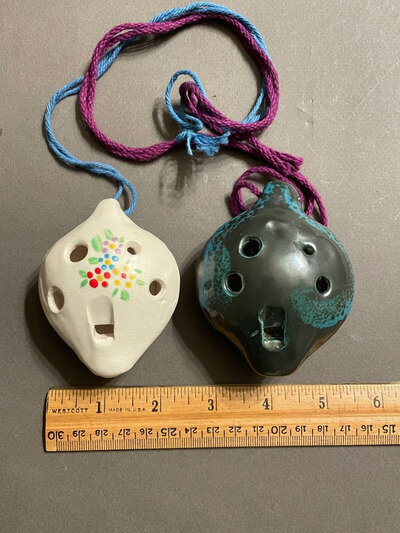 2 VINTAGE GLAZED CLAY 4 HOLE ORCARINA FLUTE INSTRUMENTS