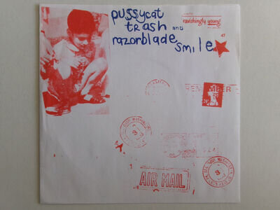 PUSSYCAT TRASH & RAZORBLADE SMILE ALIEN SHAKE SCOOTER SWING SCOOT 001 POST PUNK