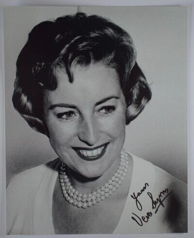 Vera Lynn Signed Autograph 10x8 Photo Music WW2 Forces Sweetheart COA AFTAL