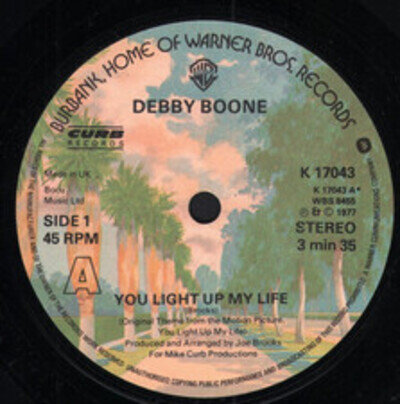 Debby Boone You Light Up My Life 7" vinyl UK Warner Bros 1977 Trees label design