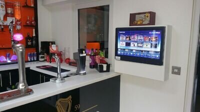 Touchscreen Jukebox (Pre Installed Add Your Own Music)