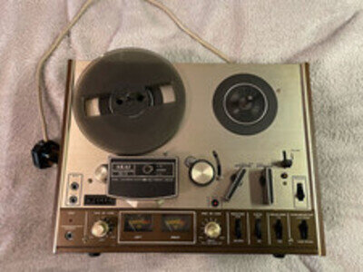 Vintage AKAI 4000DS MKII Reel to Reel Recorder