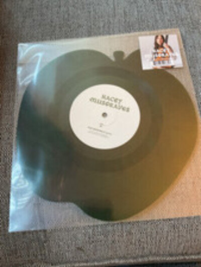 Kacey Musgraves The Architect Apple Vinyl Deeper Well 7" Record In Hand
