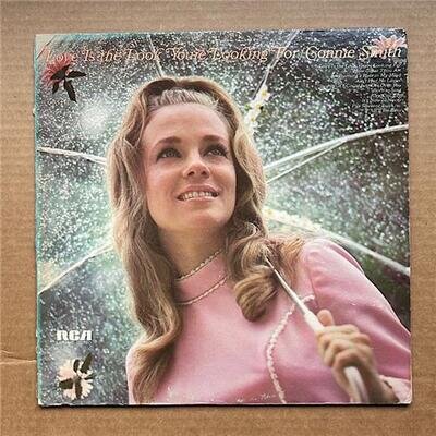 CONNIE SMITH LOVE IS THE LOOK YOU'RE LOOKING FOR LP 1973 - some edge wear on co