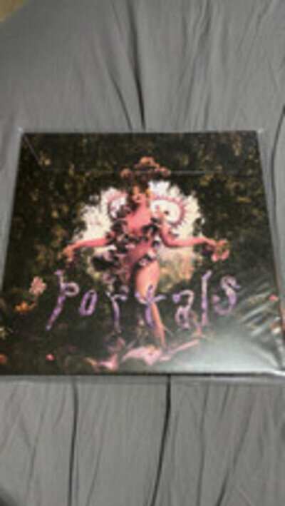 melanie martinez, Portals Vinyl, Bloodshot Translucent Edition, Ex/Ex, 2023.