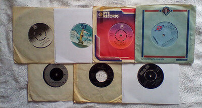 the gap band / the dave clark five + more bundle of mixed 7x7" vinyls