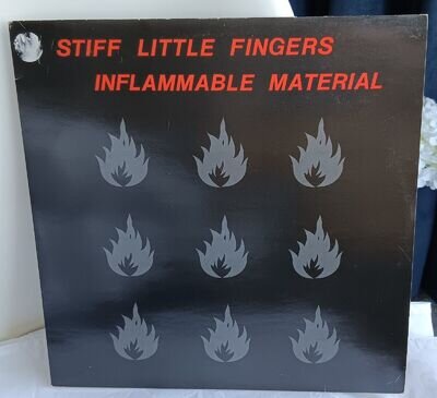 LP STIFF LITTLE FINGERS - Inflammable material UK Rough Trade 1979 A-2 & B-2