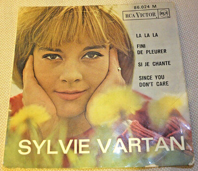 SYLVIE VARTAN La La La EP 7" vinyl single 1963 record Chanson 1960s Ye Ye France