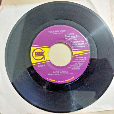 Rick James - 'Bustin Out' 7" Vinyl Single - Gordy Purple label - G7-984R1