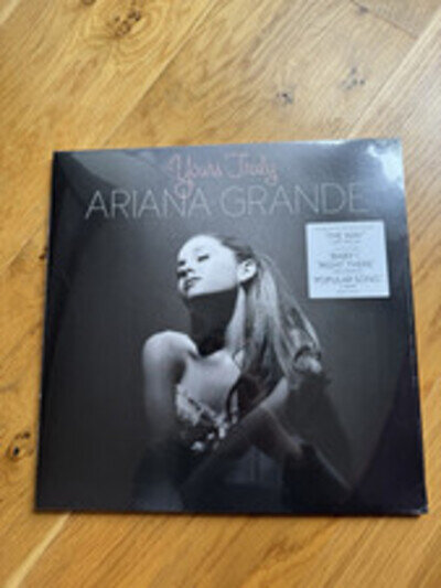 Yours Truly Ariana Grande Vinyl - MINT