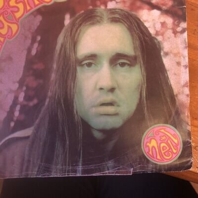 Neil - Hole In My Shoe. 1984 7” Single Record Good