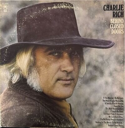 CHARLIE RICH ,BEHIND CLOSED DOORS .12" VINYL LP RECORD .1973.FIRST PRESS.COUNTRY