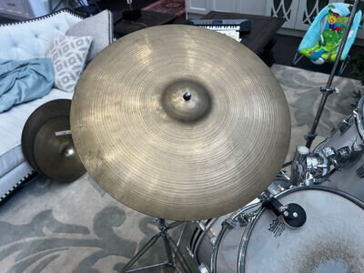 Vintage 1960s Zildjian USA 16" Cymbal 1193g excellent condition!