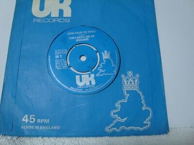 TERRY DACTYL AND THE DINOSAURS - GOING ROUND THE WORLD/ ON A SATURDAY NIGHT - VI