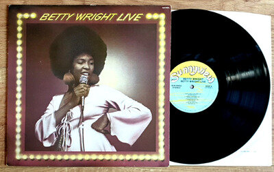 Betty Wright - Betty Wright Live LP. U.S. Reissue. 1985. Sunnyview. VG+/VG+