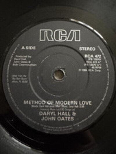 Daryl Hall & John Oates - Method Of Modern Love - 7" Vinyl Record