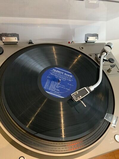 Pete Seeger, Love Songs for Friends & Foes 1956 vinyl LP play tested