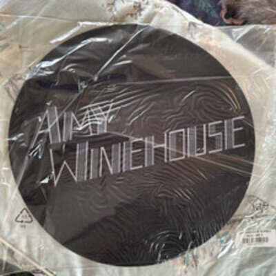 Amy WineHouse “Back To Black” Slipmat