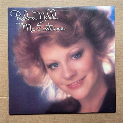 REBA MCENTIRE REBA NELL MCENTIRE LP 1984 - NICE COPY USA