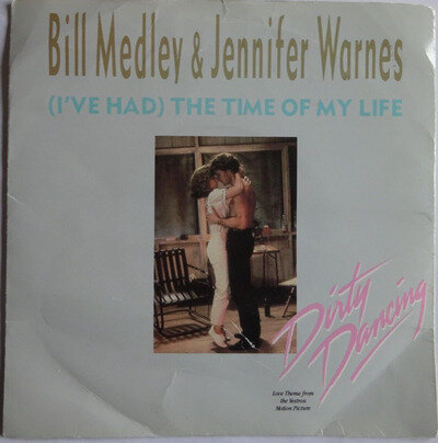 BILL MEDLEY & JENNIFER WARNES - THE TIME OF MY LIFE 1987 7" VINYL SINGLE.