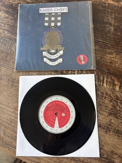 Kaiser Chiefs - I Predict a riot Gatefold rare 7" vinyl single 45 Free UK P&P