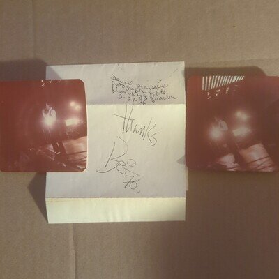 David Bowie Autograph And Photographer Photos 1976