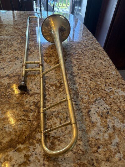ANTIQUE CARL FISCHER TROMBONE SERIAL NO. 90318 American Model Perfected Grade