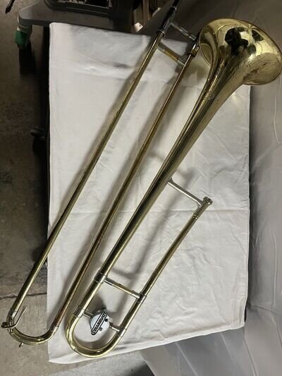 Collegiate TROMBONE Hard Case Included