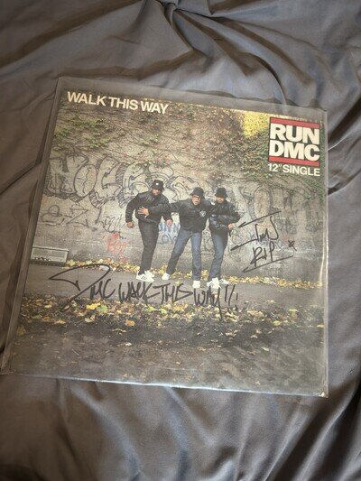 Signed Darryl McDaniels Signed Autographed Run DMC: Walk This Way, 12" Single US