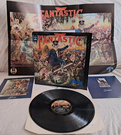 Elton John – Captain Fantastic And The Brown Dirt Cowboy LP A4/B1 Books/poster
