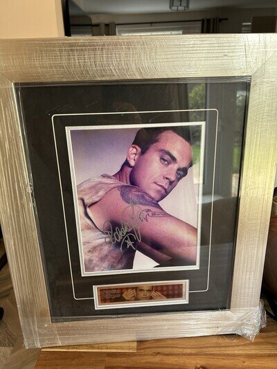 Robbie Williams Memorabilia With Autograph
