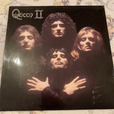 Queen -Queen II -Vinyl LP Record -Gatefold Sleeve -1974 -EMA 767- OC 064 • 95186