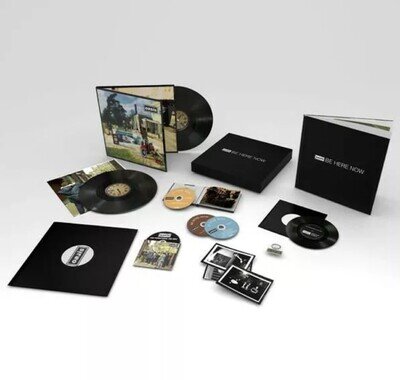 Oasis Be Here Now Deluxe Box Set. VERY RARE. ORIGINAL BOX SET. *MINT CONDITION*