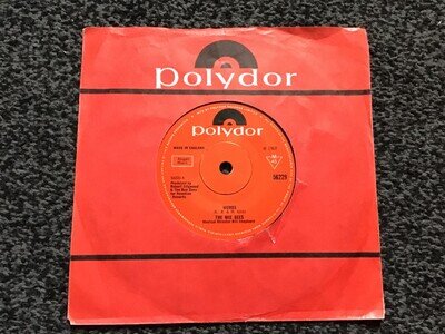 THE BEE GEES - WORDS 1968 UK SINGLE POLYDOR 56229 VERY GOOD+ CONDITION