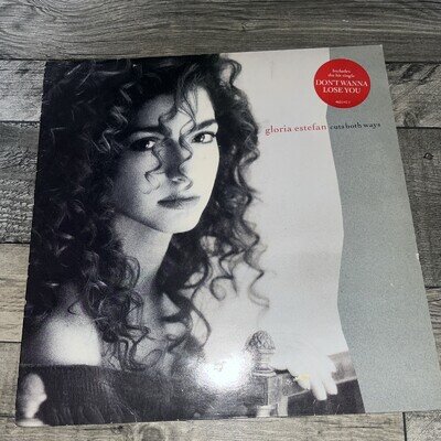 Gloria Estefan - Cuts Both Ways - 12” Vinyl Record LP - 1989 CBS UK 1st Complete