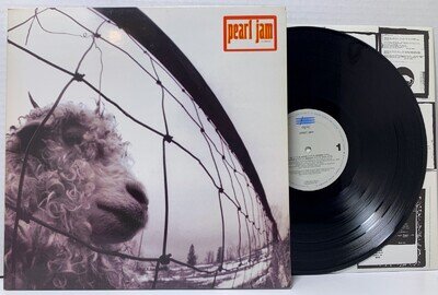 LP Pearl Jam Vs. Original 1993 UK Release Gatefold Album EPC 4745491 Vinyl EX/EX