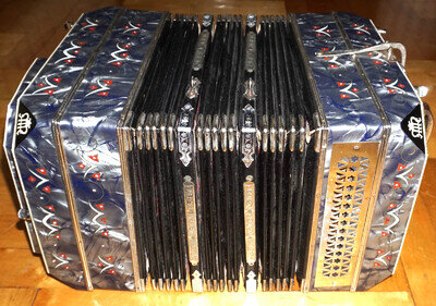 Concertina Concertina Meinel Klingenthal Universal WORKING + Sheet Music