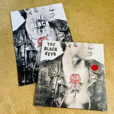 The Black Keys – No Rain, No Flowers red Vinyl with signed poster