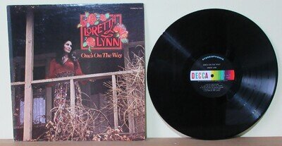 Loretta Lynn – One's On The Way - US 1972 - Decca DL 7-5334 - Vinyl