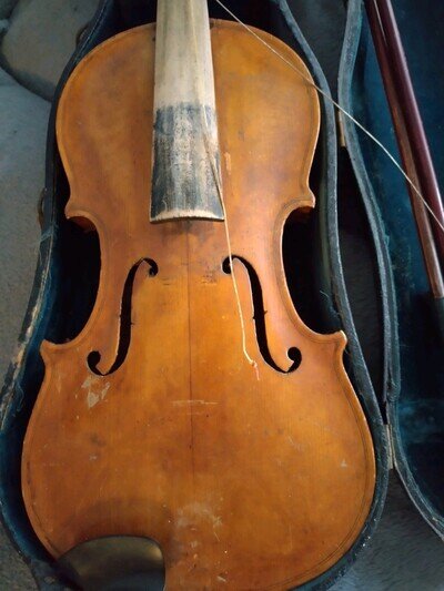 Antique Antonius Stradivarius cremonensis 1713 Violin & bow Case for restoration