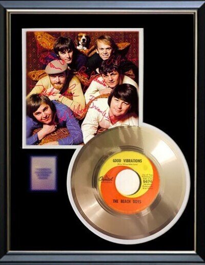 THE BEACH BOYS GOOD VIBRATIONS GOLD RECORD W -PRINTED AUTOGRAPHS SIGNED RARE !