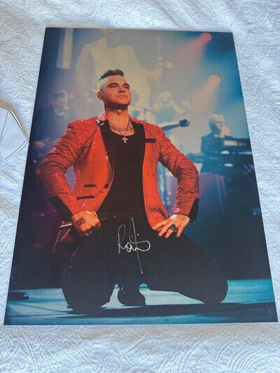 robbie williams autograph on metal picture plaque authentic Port vale