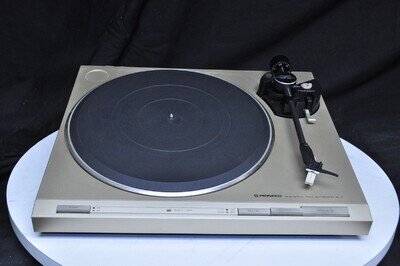 PIONEER PL-7 Direct Drive Automatic Turntable