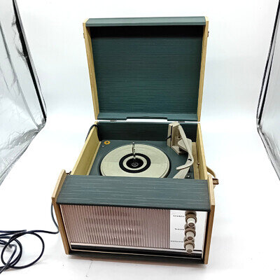 VINTAGE FERRANTI MONARCH PORTABLE RECORD PLAYER Retro 1960's collectable