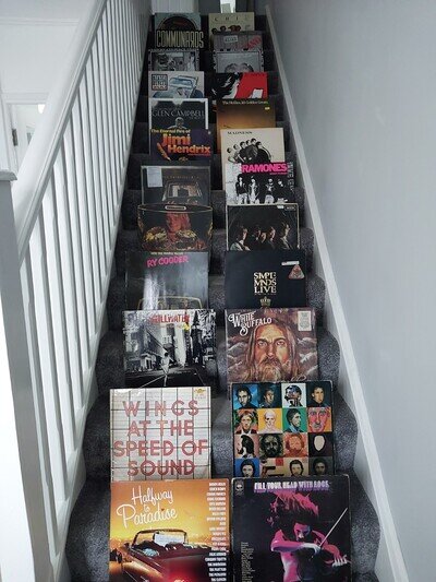 25 X Mixed Rock,Pop,Punk Vinyl Albums Job Lot,Ramones,Simple Minds,Madness