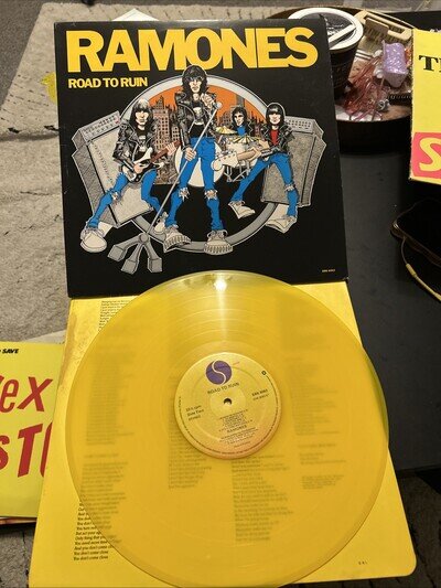THE RAMONES - ROAD TO RUIN 1st UK Press YELLOW VINYL 1978 LP VG+