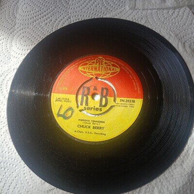 CHUCK BERRY LET IT ROCK MEMPHIS TENNESSEE 7" PYE 1963 VG+ ENGLAND ROCK 'N' ROLL