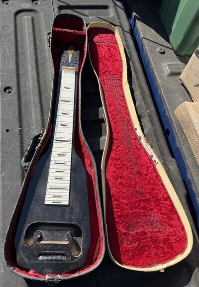 Vintage Silvertone Lap Steel Electric Guitar Body Case