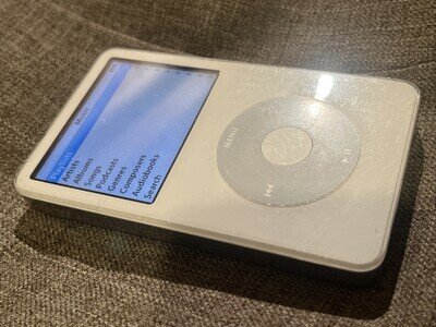 Ipod Classic 5.5 Generation 80gb.Fully Working. Perfect Drive. Only 53 Hours Use